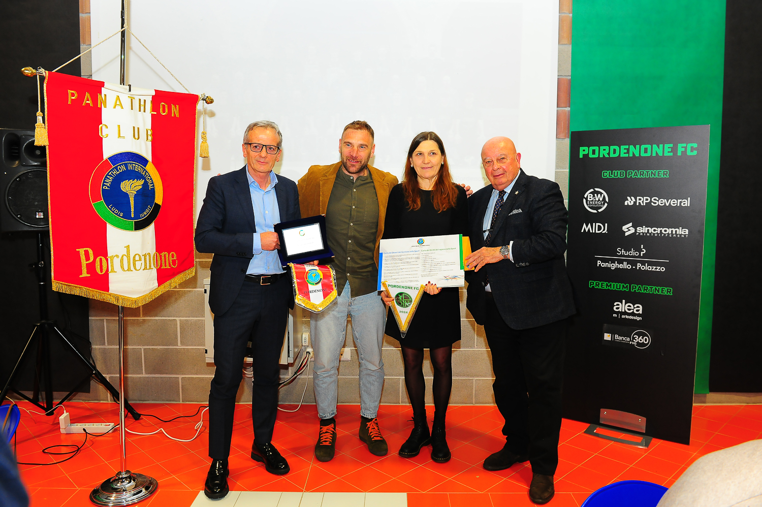 Conviviale del Panathlon Club Pordenone con il Pordenone Calcio.jpg