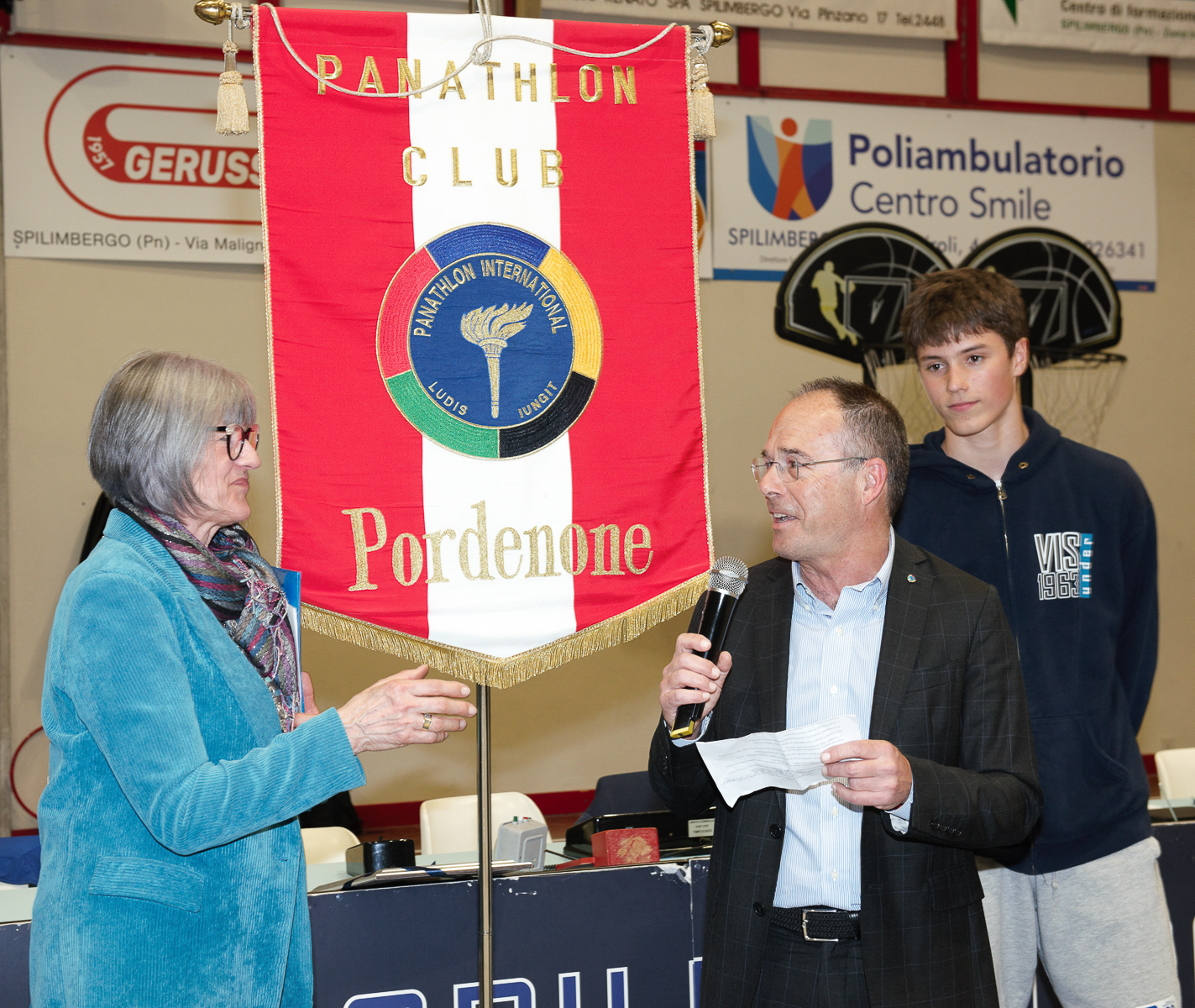 Premio Predonzan a Pedro Faelli Bernal-3.jpg