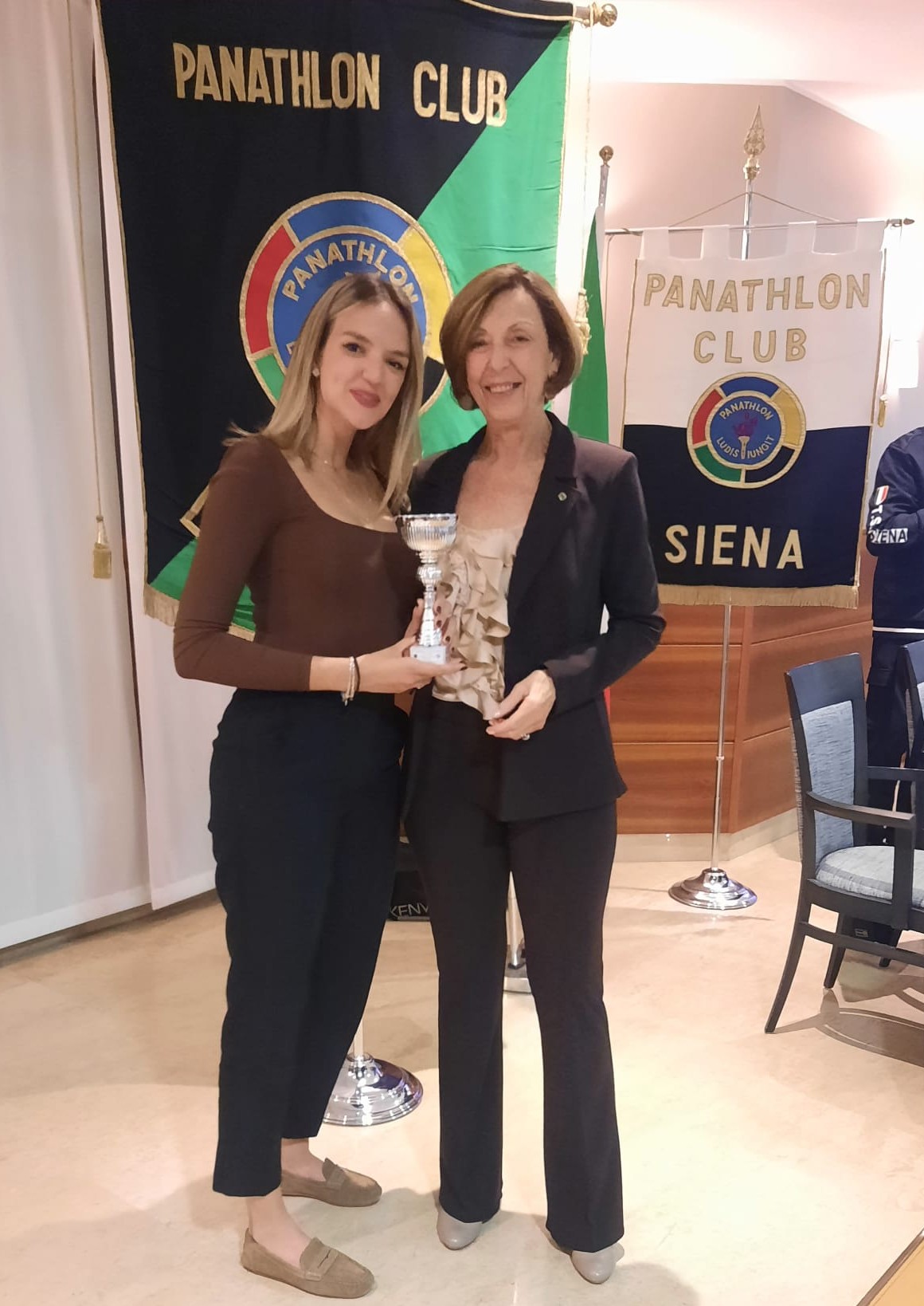premiazione di Anamarja Saric.jpeg